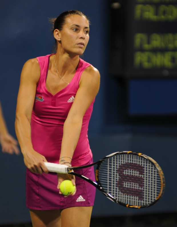 Flavia_Pennetta_at_the_2010_US_Open_01.jpg